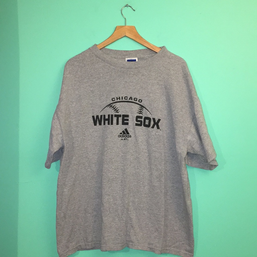 ADIDAS-Chicago White Sox Sz. L. 2002